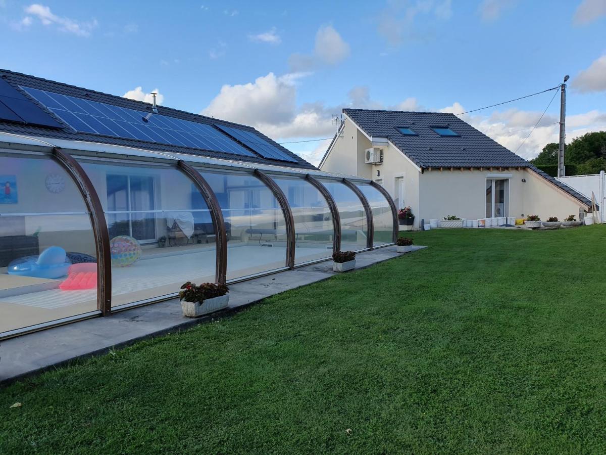 Gite M Et M Nébouzat Exteriör bild