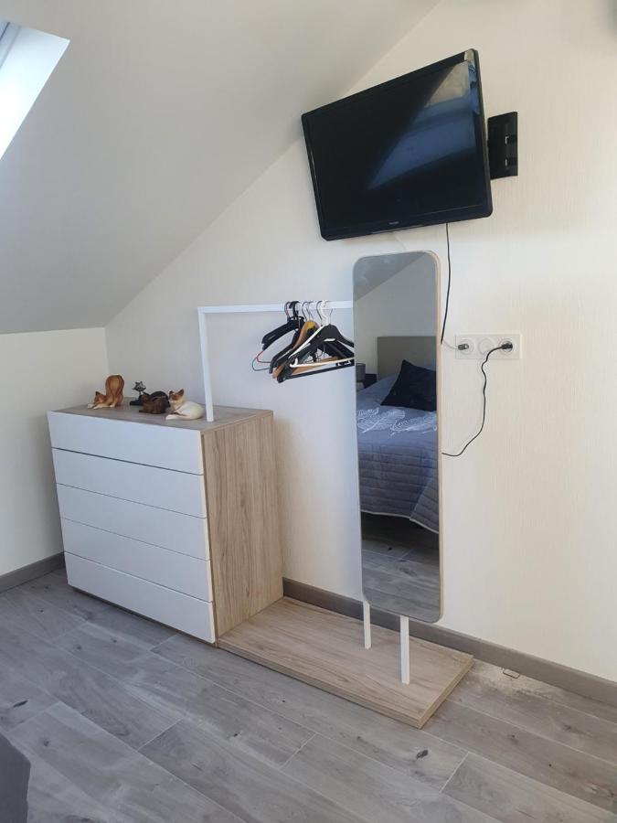 Gite M Et M Nébouzat Exteriör bild