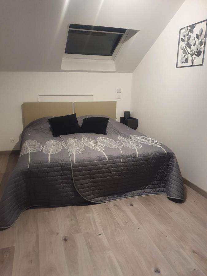 Gite M Et M Nébouzat Exteriör bild