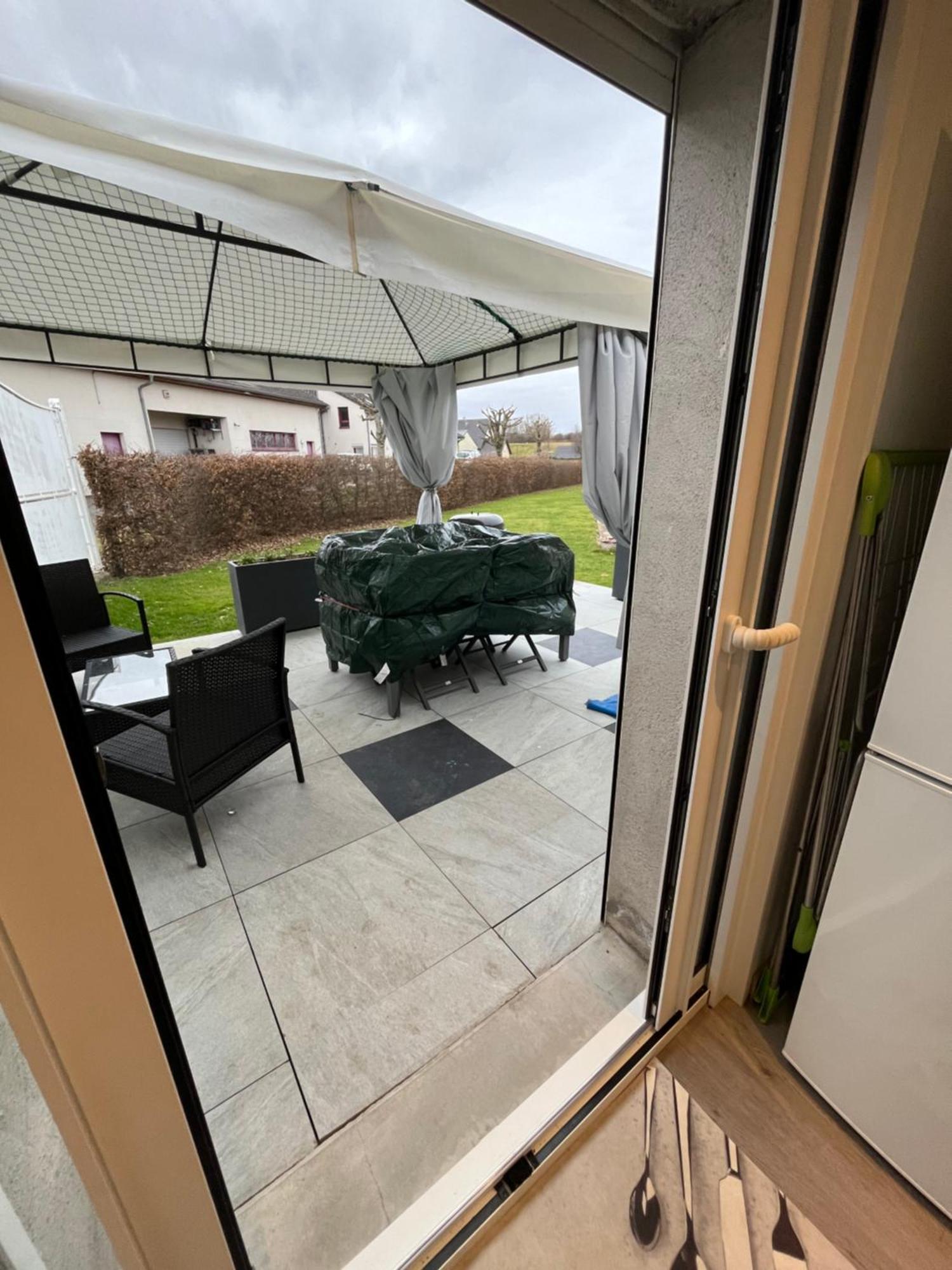 Gite M Et M Nébouzat Exteriör bild